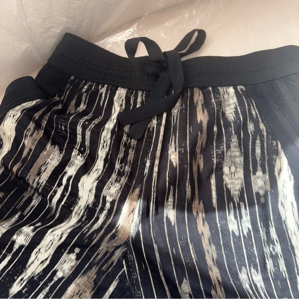 Kenneth Cole Black and Gray Women's Pants - Picture 4 of 5